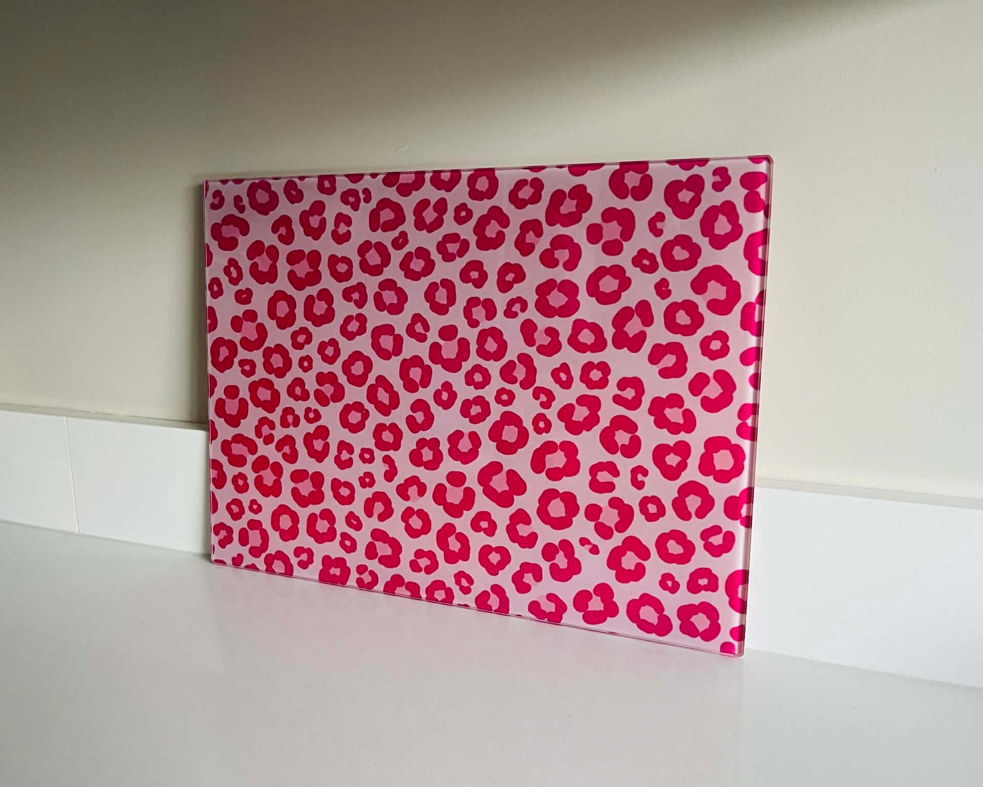 Blush Hour – Pastel Leopard Glass Chopping Board